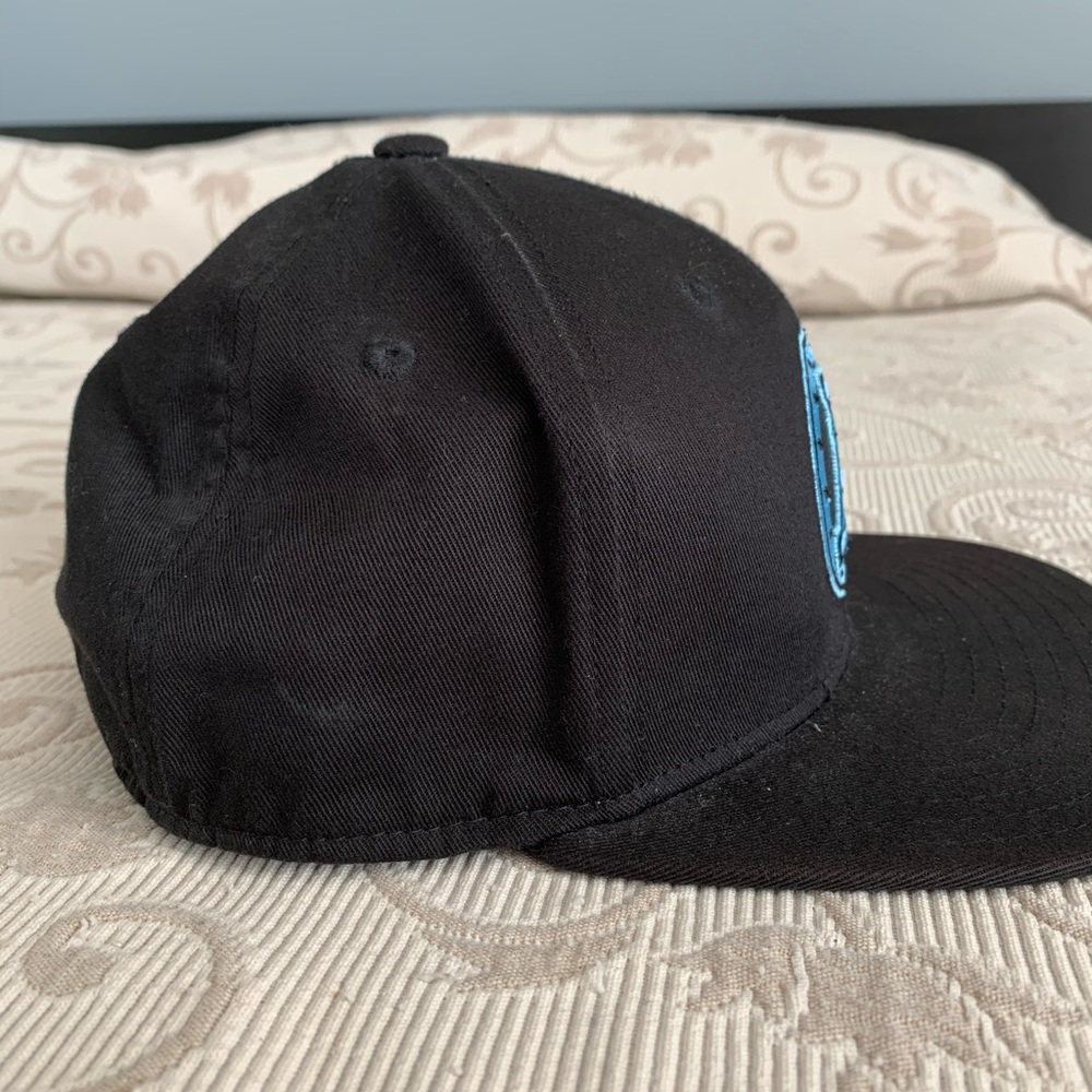 Toronto Argos Hat - Picture 5 of 6
